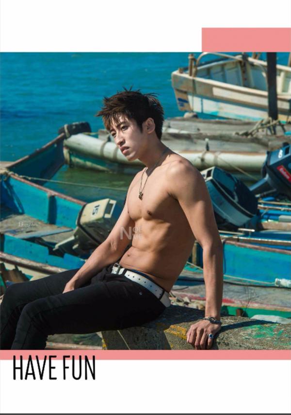 Whoseman-4-明星教練男丁格爾-芬達-全裸非全見寫真書